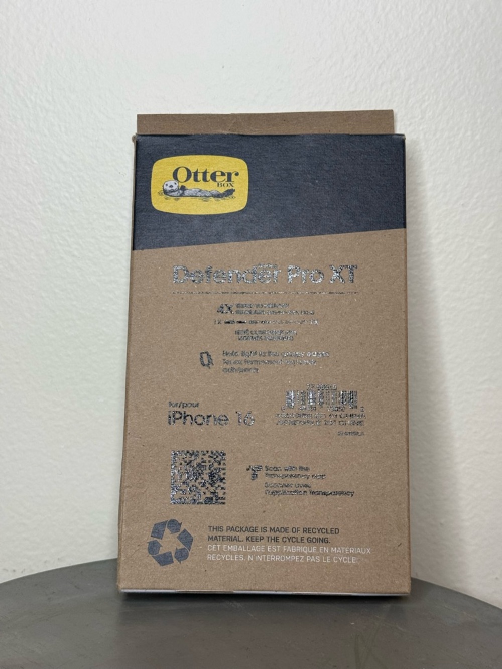 iPhone 16 OtterBox Rugged Case in Tan with Orange Trim and Camouflage Back - Picture 3 of 3